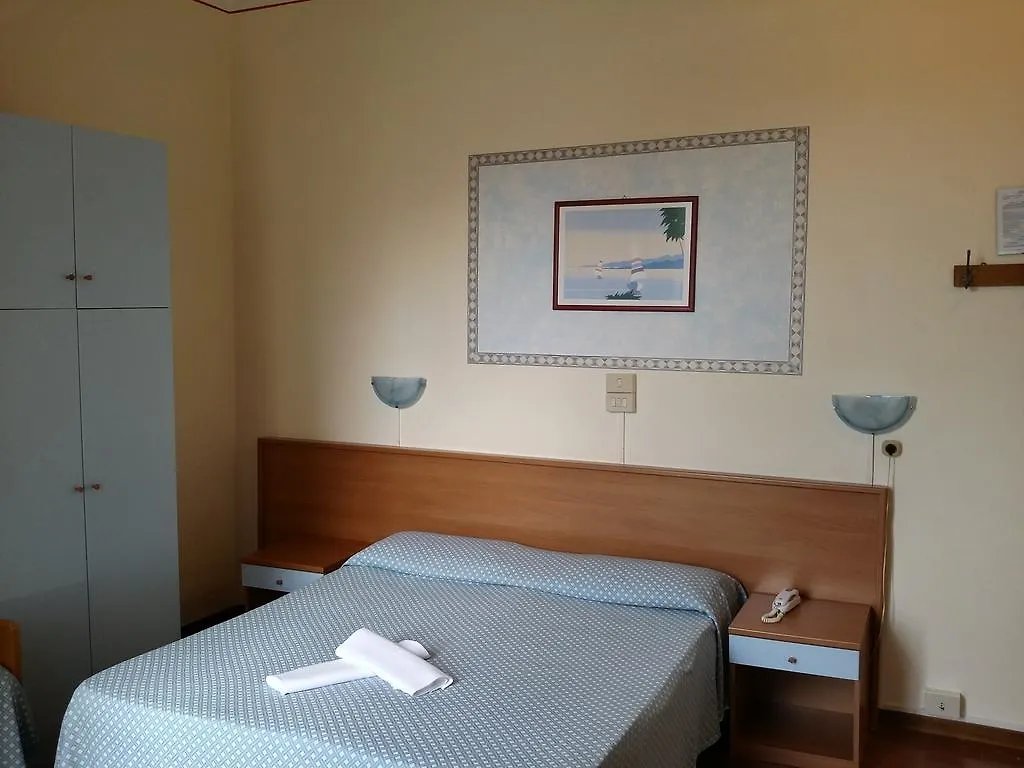 Hotel Eros Lido di Camaiore Italy